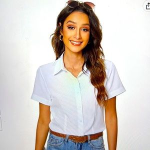 Atnlewhi Women’s button down shirt NWOT